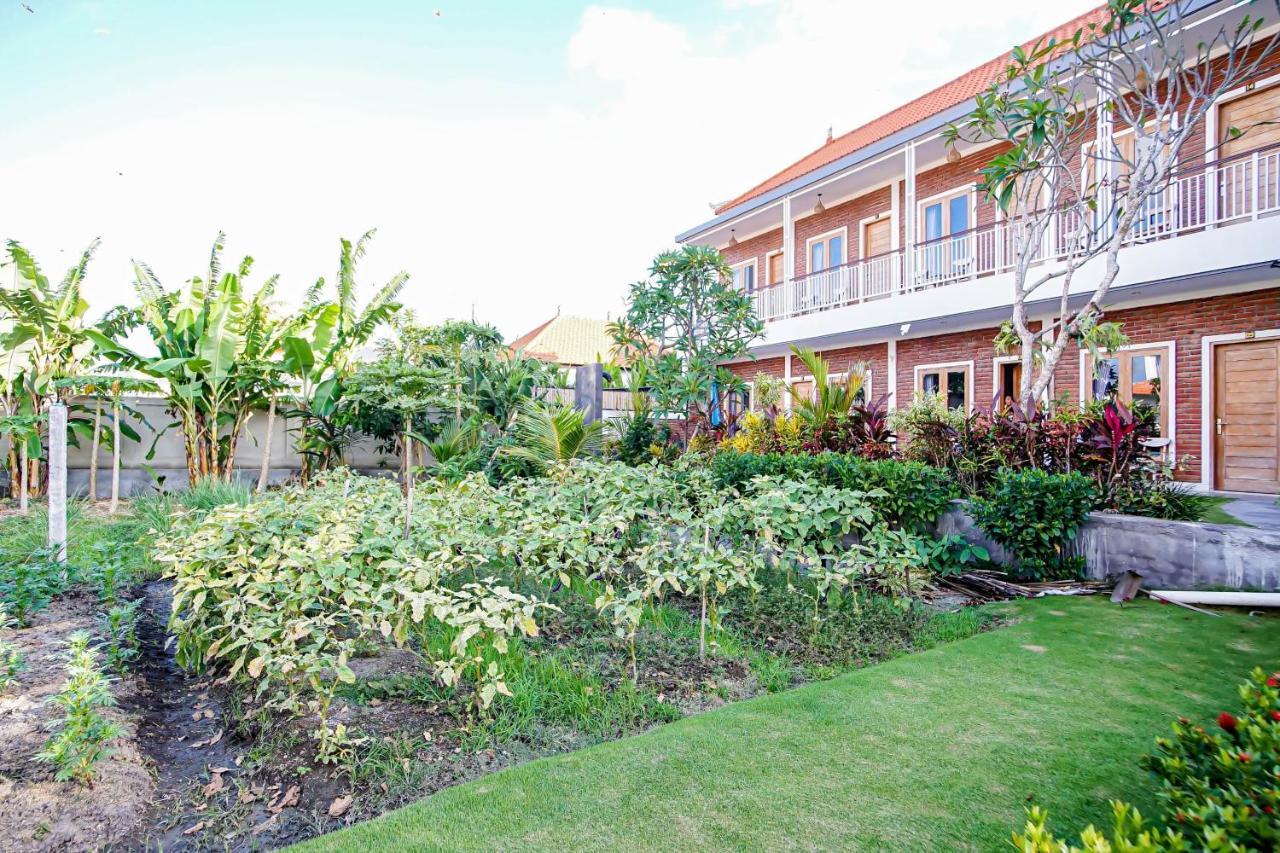 Bali Manik Guest House Canggu Екстер'єр фото