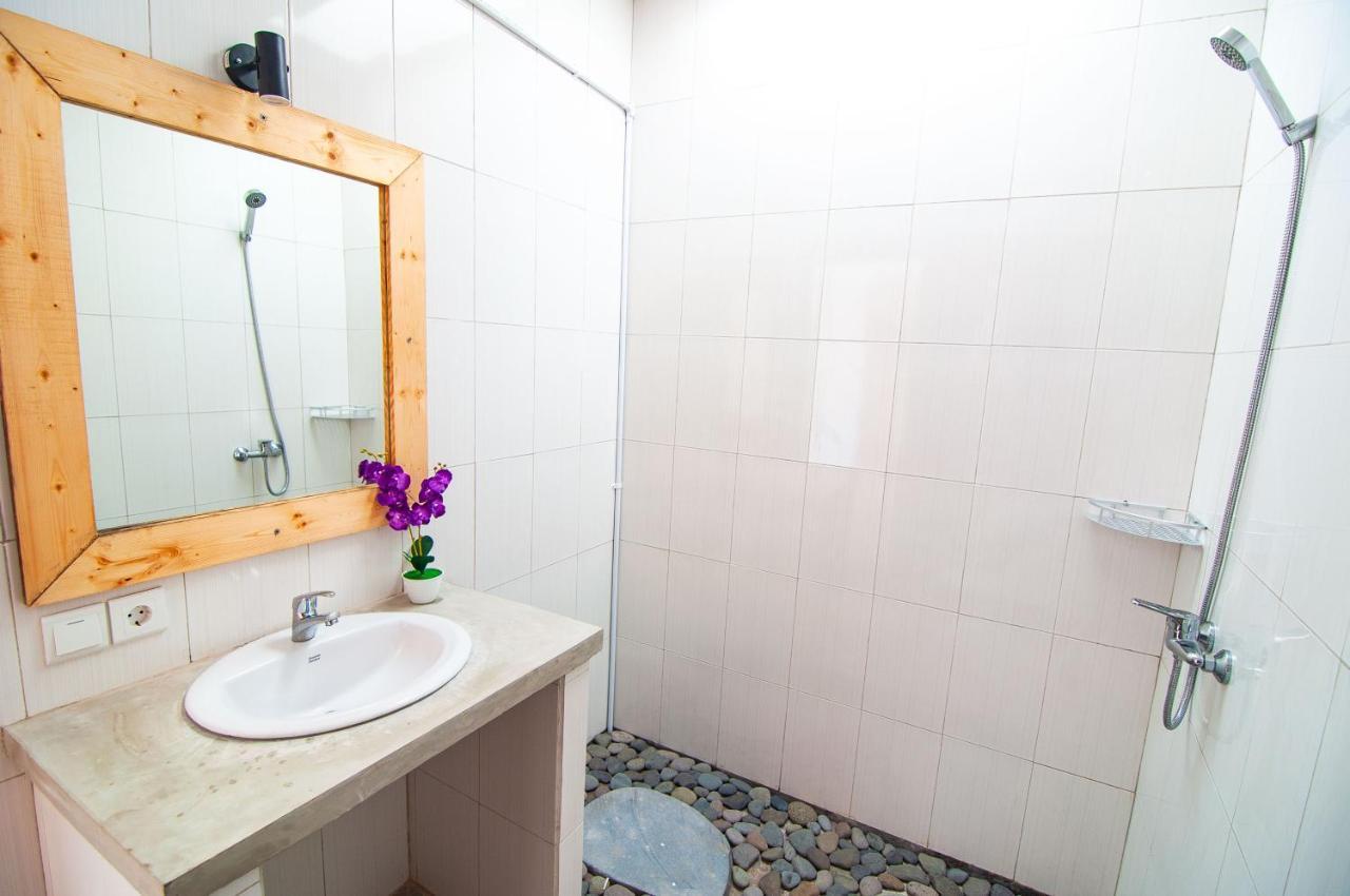 Bali Manik Guest House Canggu Екстер'єр фото