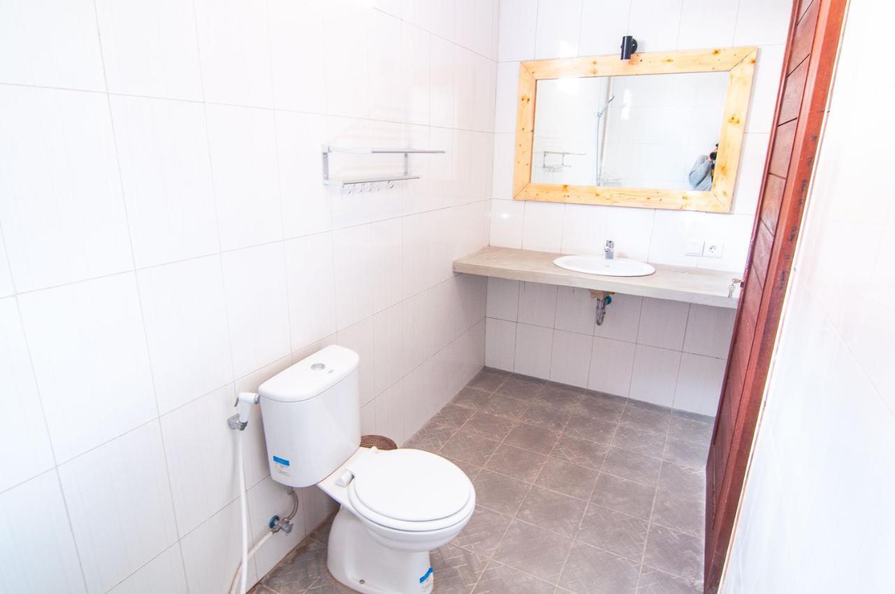 Bali Manik Guest House Canggu Екстер'єр фото